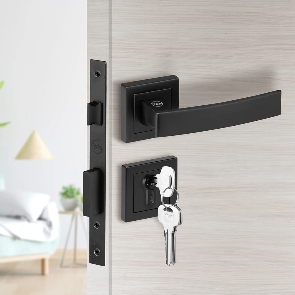 YECM-405-OR-TT-BM Mortise Door Handle Lock Set with Rose and Escutcheons, Cylinder with Knob inside and keys Outside, Black Dual Finish - Image 4