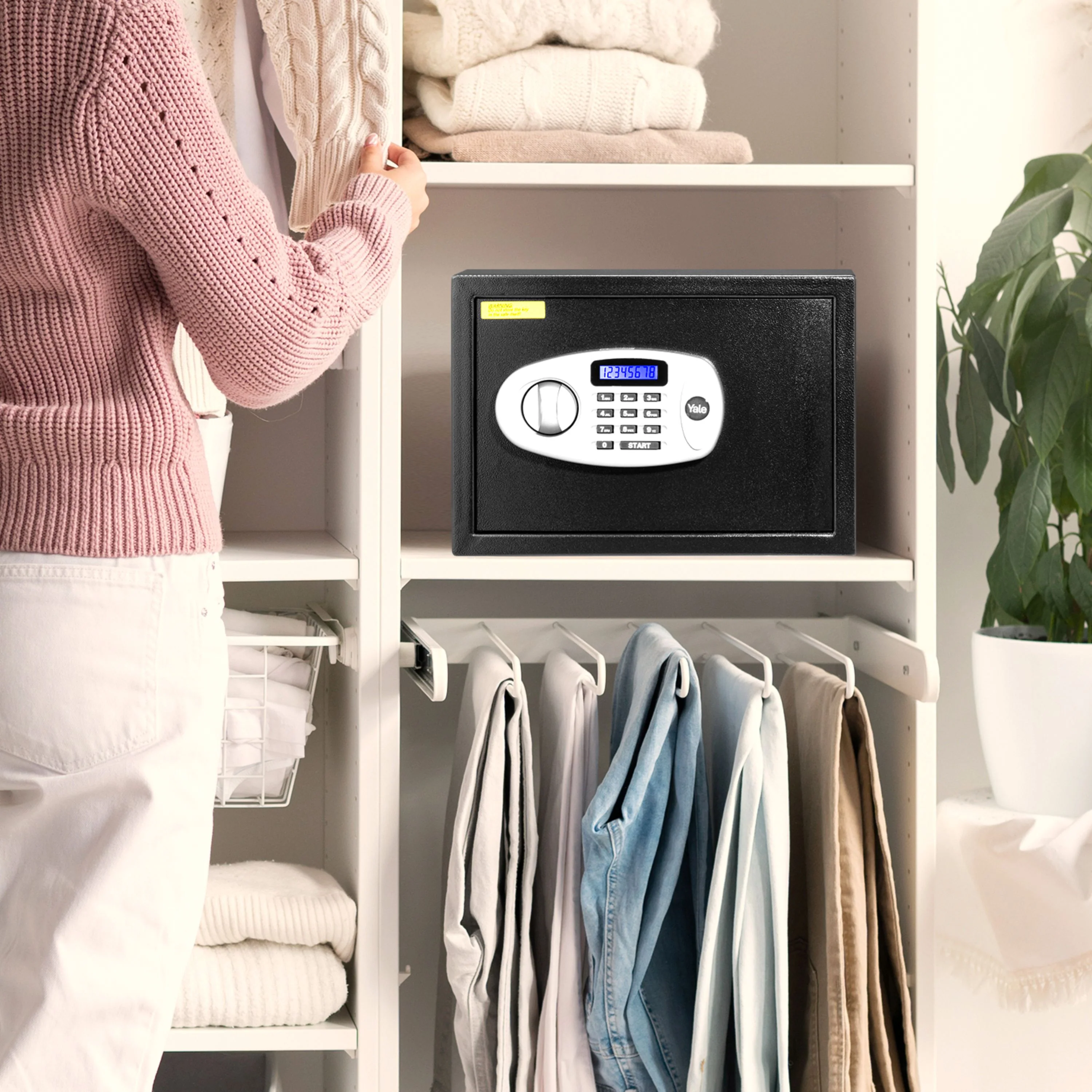 YSS/250/DB2  Home Security  Safe lockers with Pincode Access- Black - Image 9